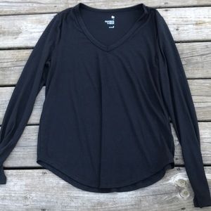 Black Soft Basic Longsleeve Tee